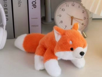 им Лиса арт. 209702 Рыжая с белыми лапками ароматизированная 18 см в пак.