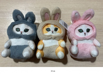 им Кот арт. YE238811-70 В костюме зайки цвета микс 15 см в пак.) им Кот арт. YE238811-70 В костюме зайки цвета микс 15 см в пак.)
